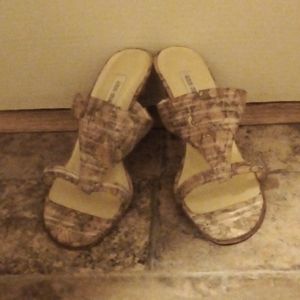 Im selling ann marino